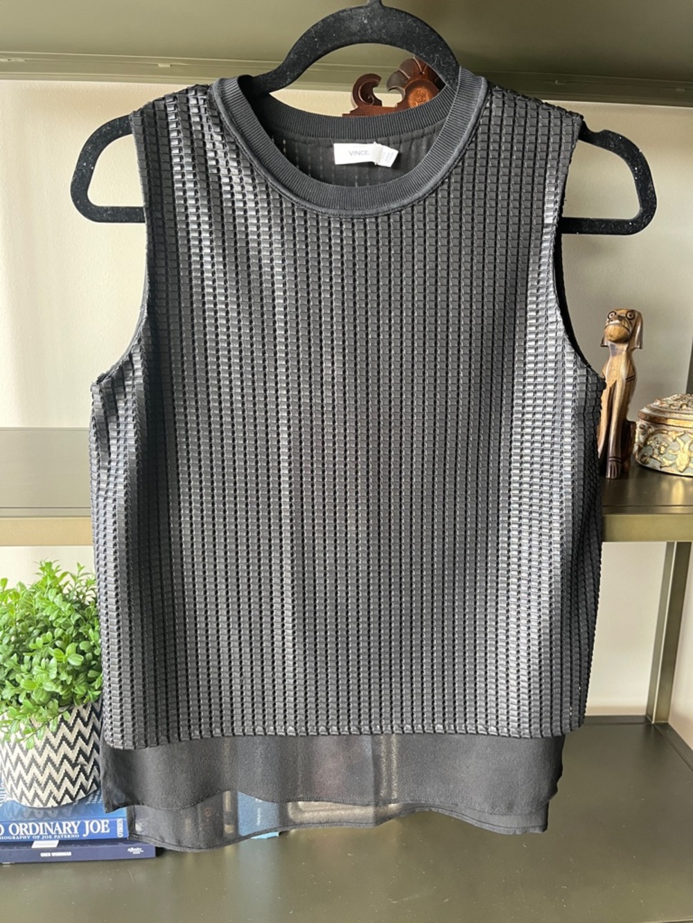 Vince Black Textured Sleeveless Knit Tank